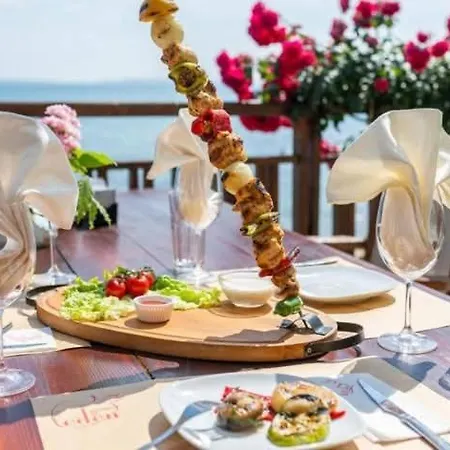 Apartment Garden Of Eden *